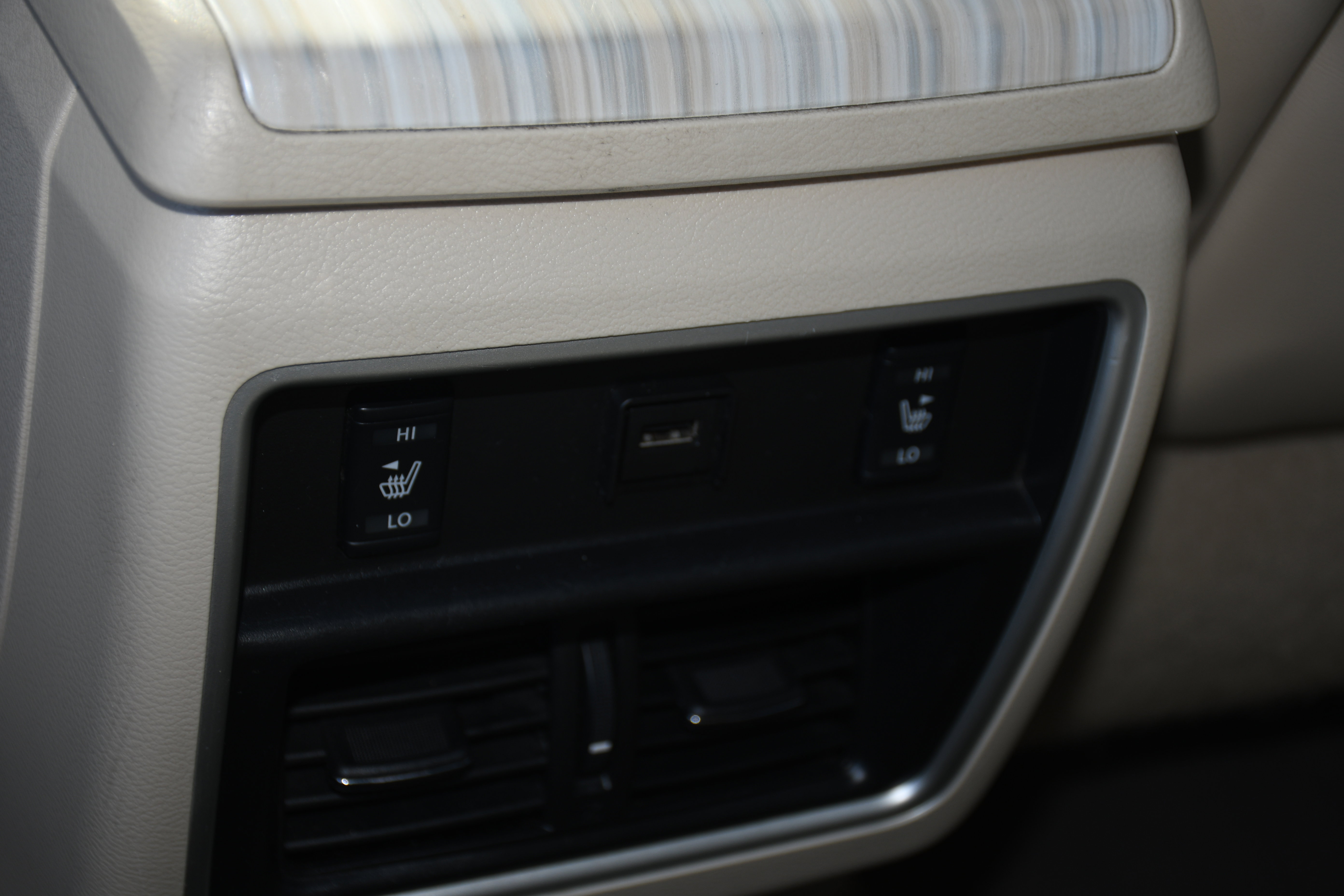 Used 2015 Nissan Murano Platinum w/ Platinum Technology Package image 17