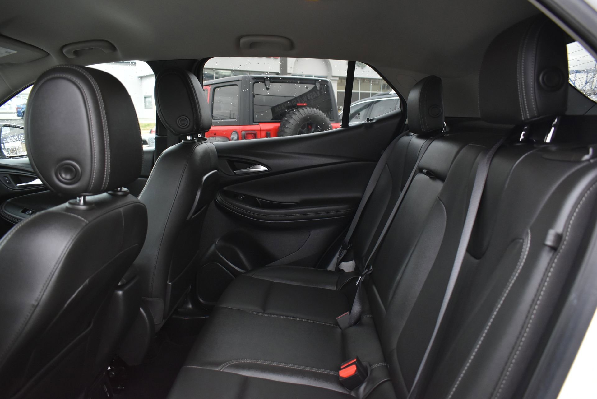 Used 2024 Buick Encore GX Sport Touring w/ Comfort Package image 17