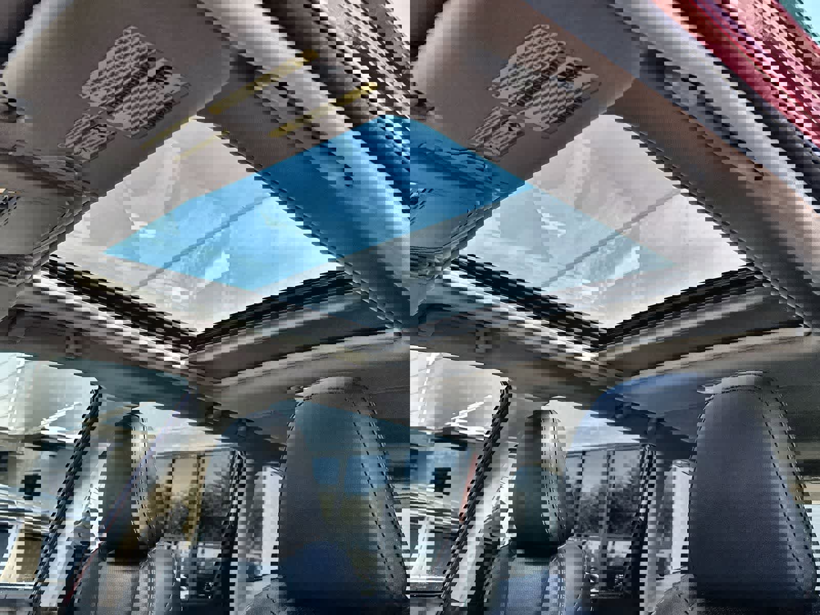 Used 2021 Subaru Forester Touring image 28