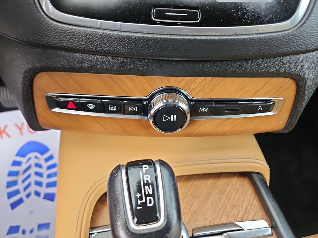 Used 2019 Volvo XC90 T6 Inscription w/ Luxury Package AWD/4WD image 19
