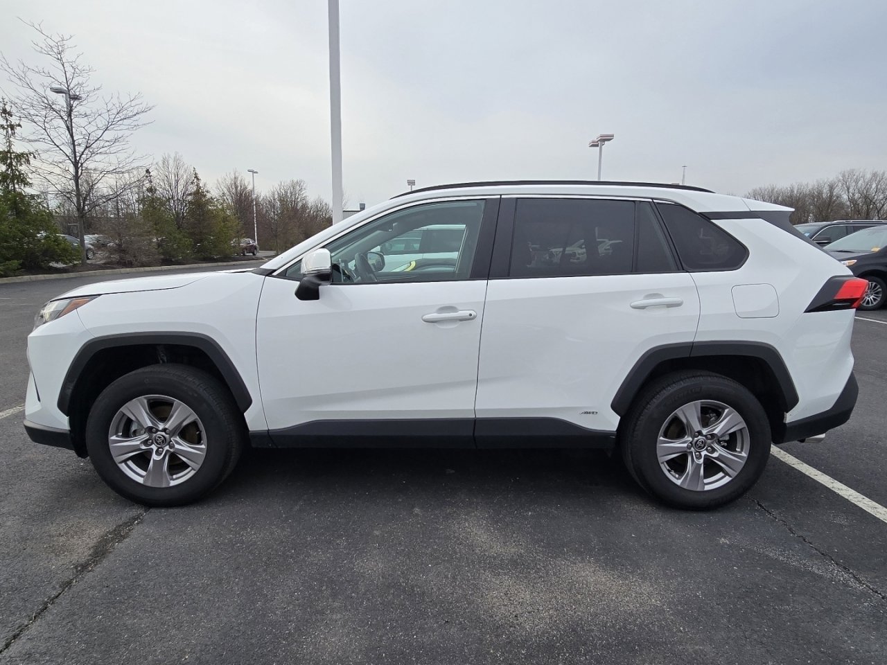 Certified 2025 Toyota RAV4 XLE image 4