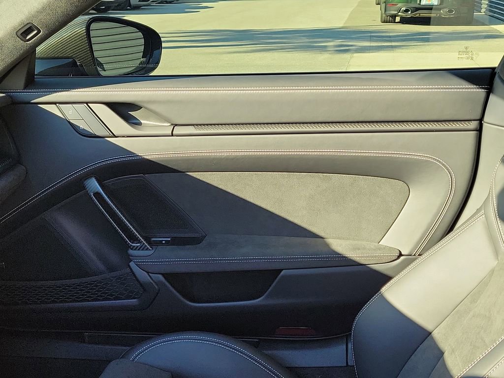 Certified 2025 Porsche 911 GT3 image 21