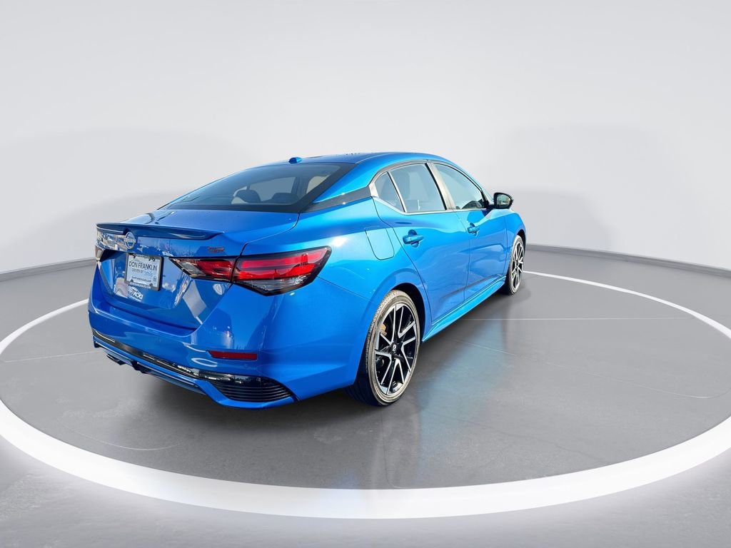 New 2025 Nissan Sentra SR w/ SR Premium Package image 8