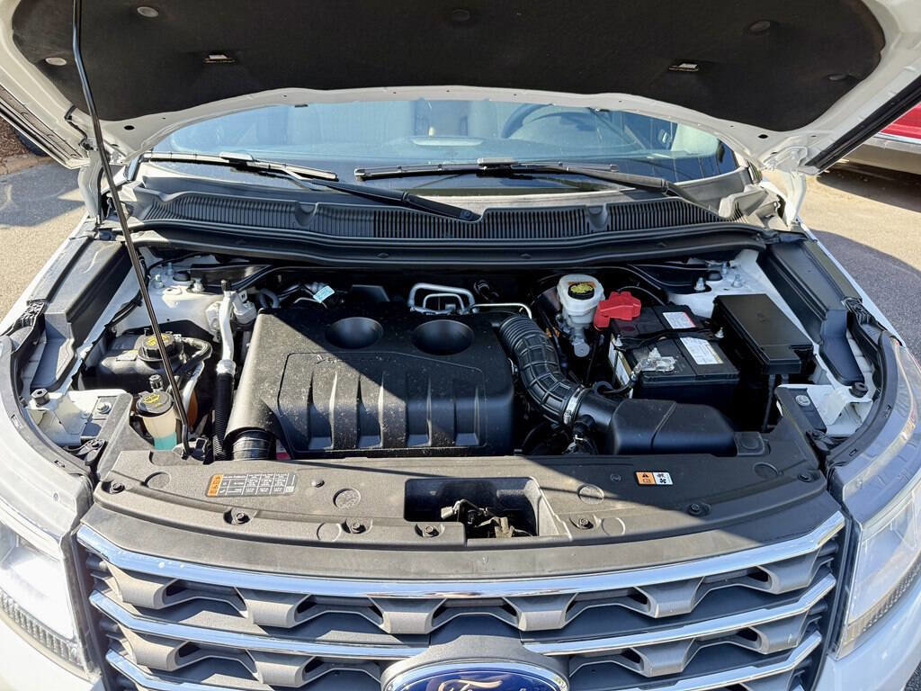 Used 2017 Ford Explorer 4WD image 34