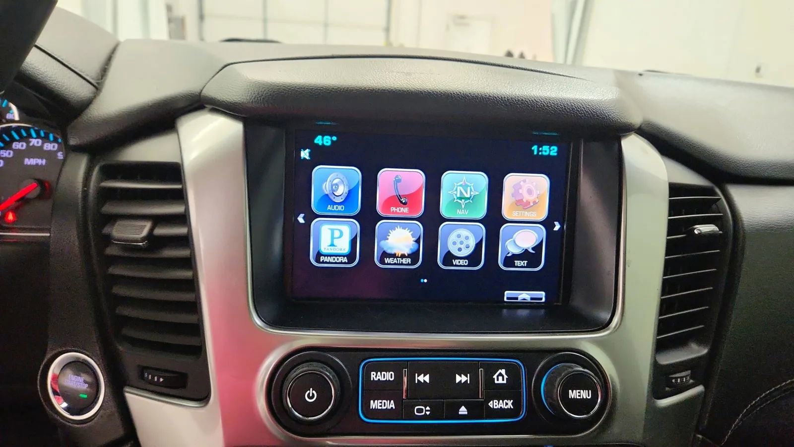 Used 2015 Chevrolet Suburban LTZ image 39