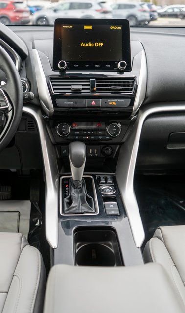 Used 2025 Mitsubishi Eclipse Cross Black Edition image 16