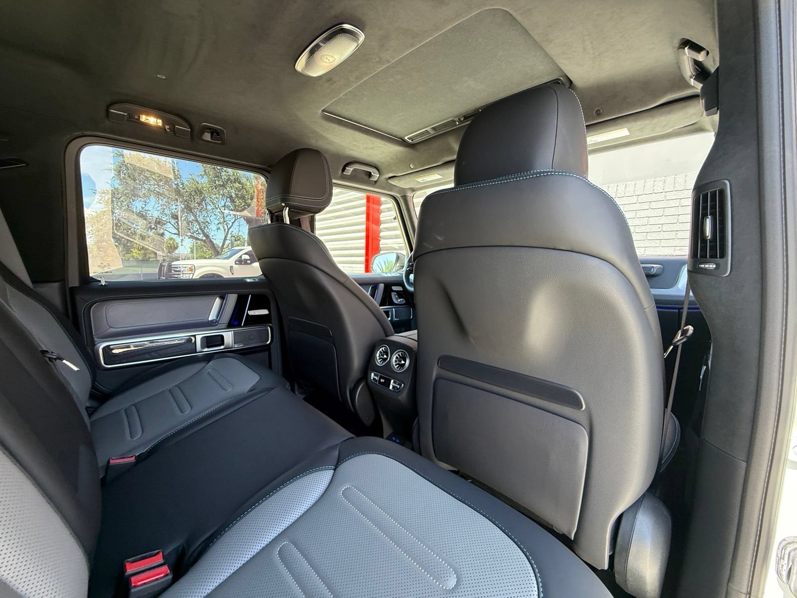 Used 2025 Mercedes-Benz G 580 w/ EQ Technology image 41