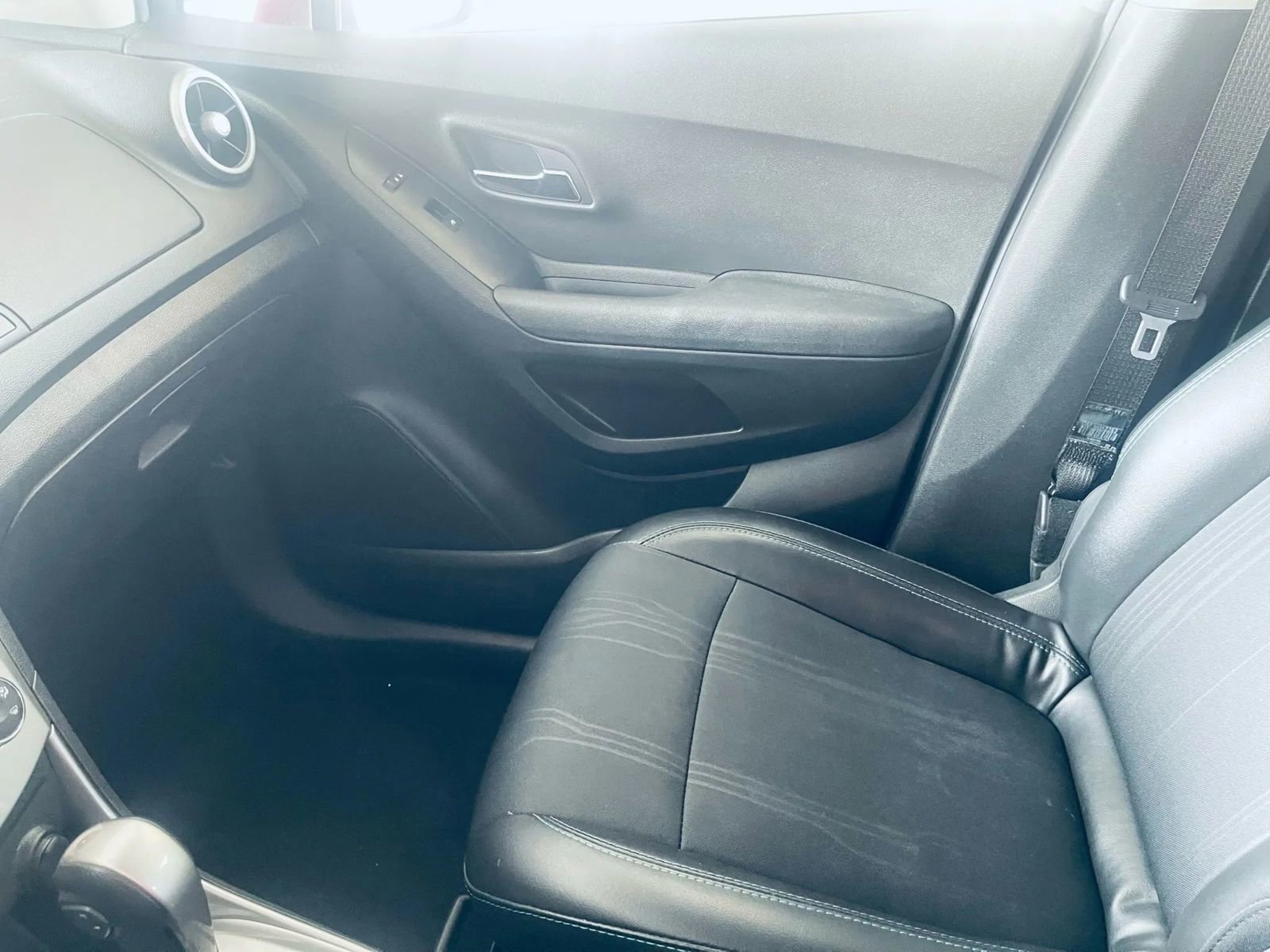 Used 2016 Chevrolet Trax LT w/ LT Convenience Package image 22