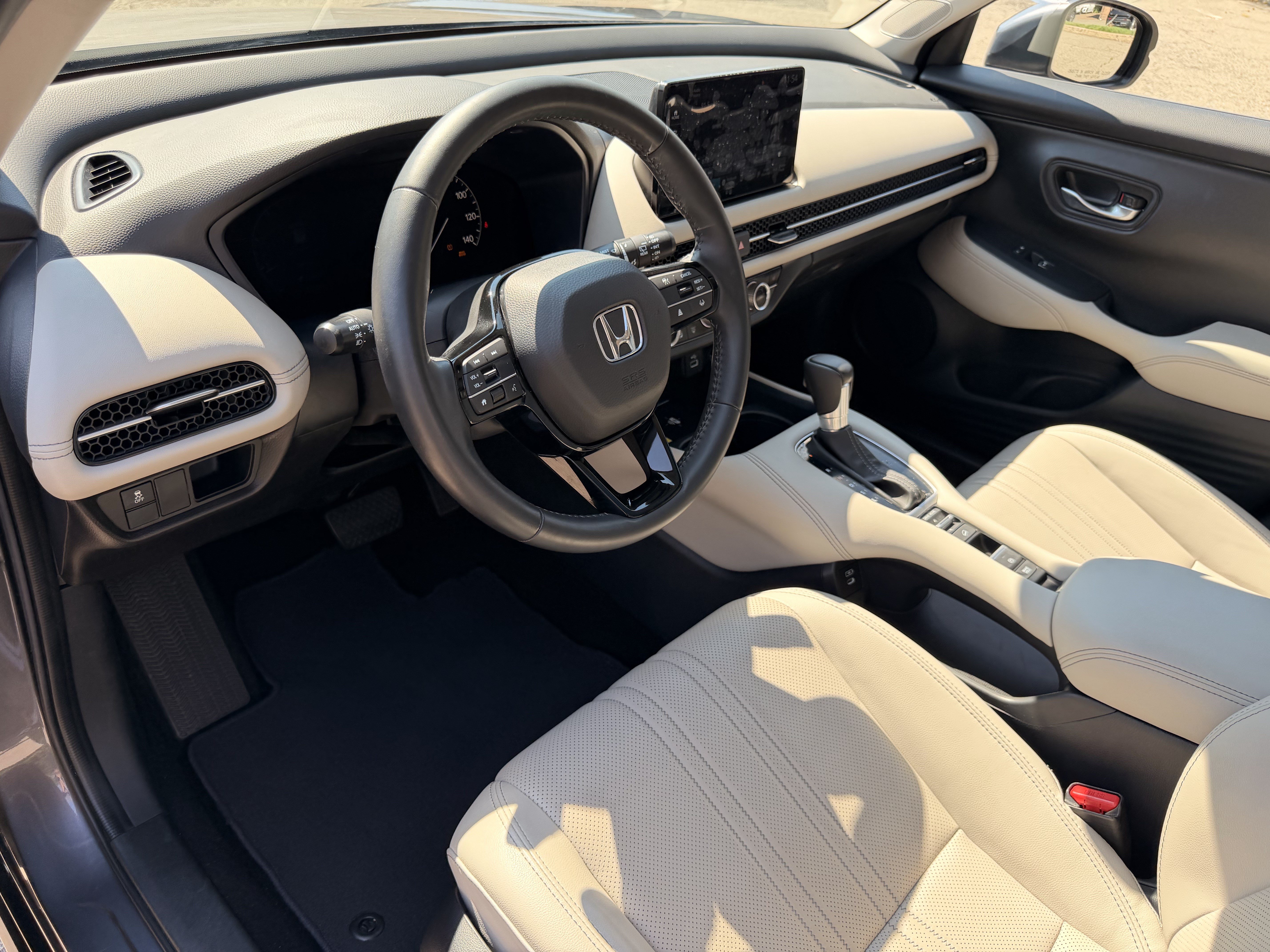 Used 2025 Honda HR-V EX-L image 13