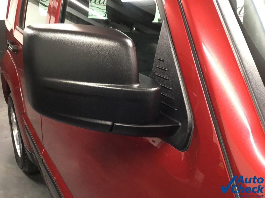 Used 2011 Jeep Liberty Sport image 14