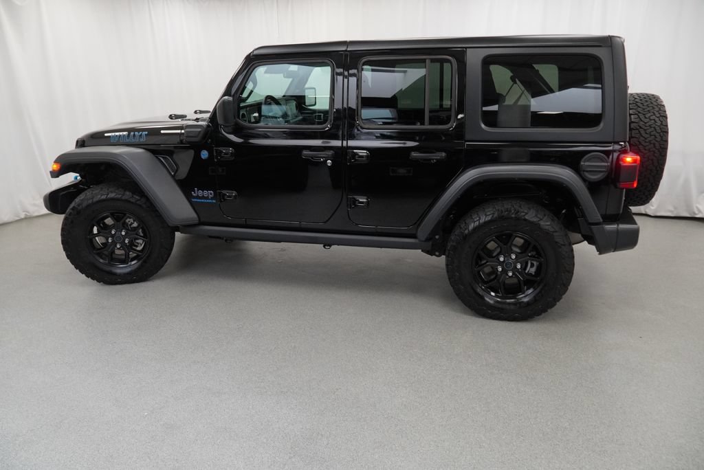 Used 2024 Jeep Wrangler Unlimited AWD/4WD image 20