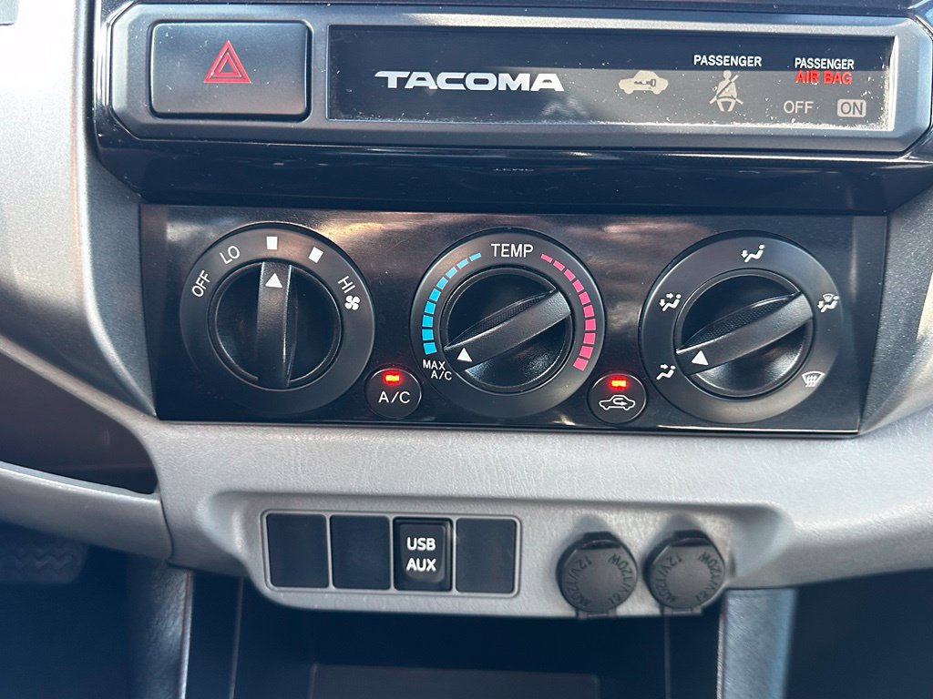 Used 2015 Toyota Tacoma 2WD Access Cab w/ SR5 Package image 30
