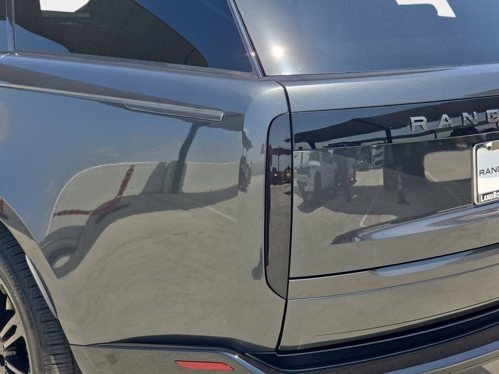 New 2026 Land Rover Range Rover SE AWD/4WD image 37