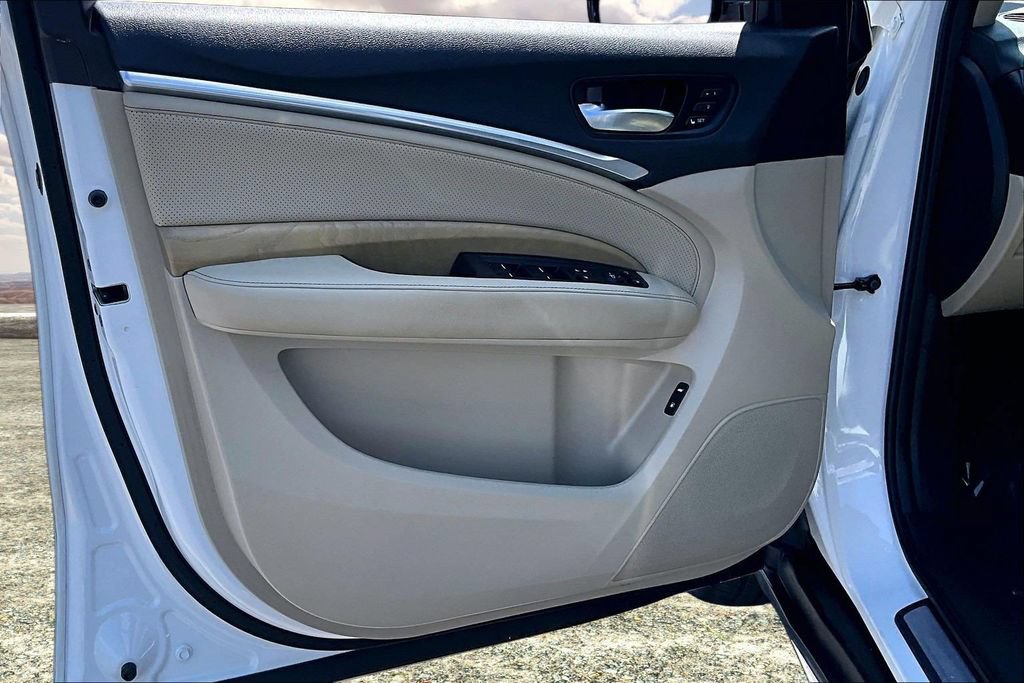 Used 2020 Acura MDX w/ Technology Package FWD image 20
