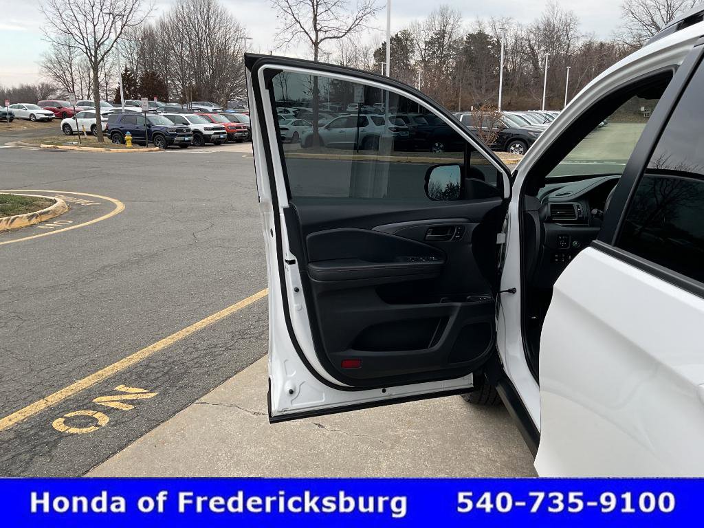 Certified 2023 Honda Passport TrailSport image 15