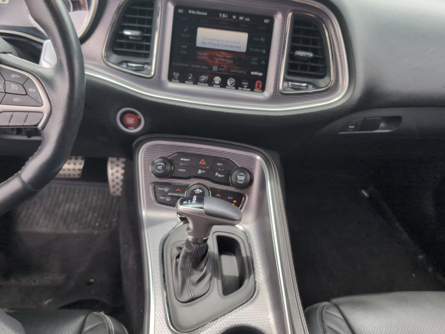 Used 2016 Dodge Challenger SRT Hellcat RWD image 15