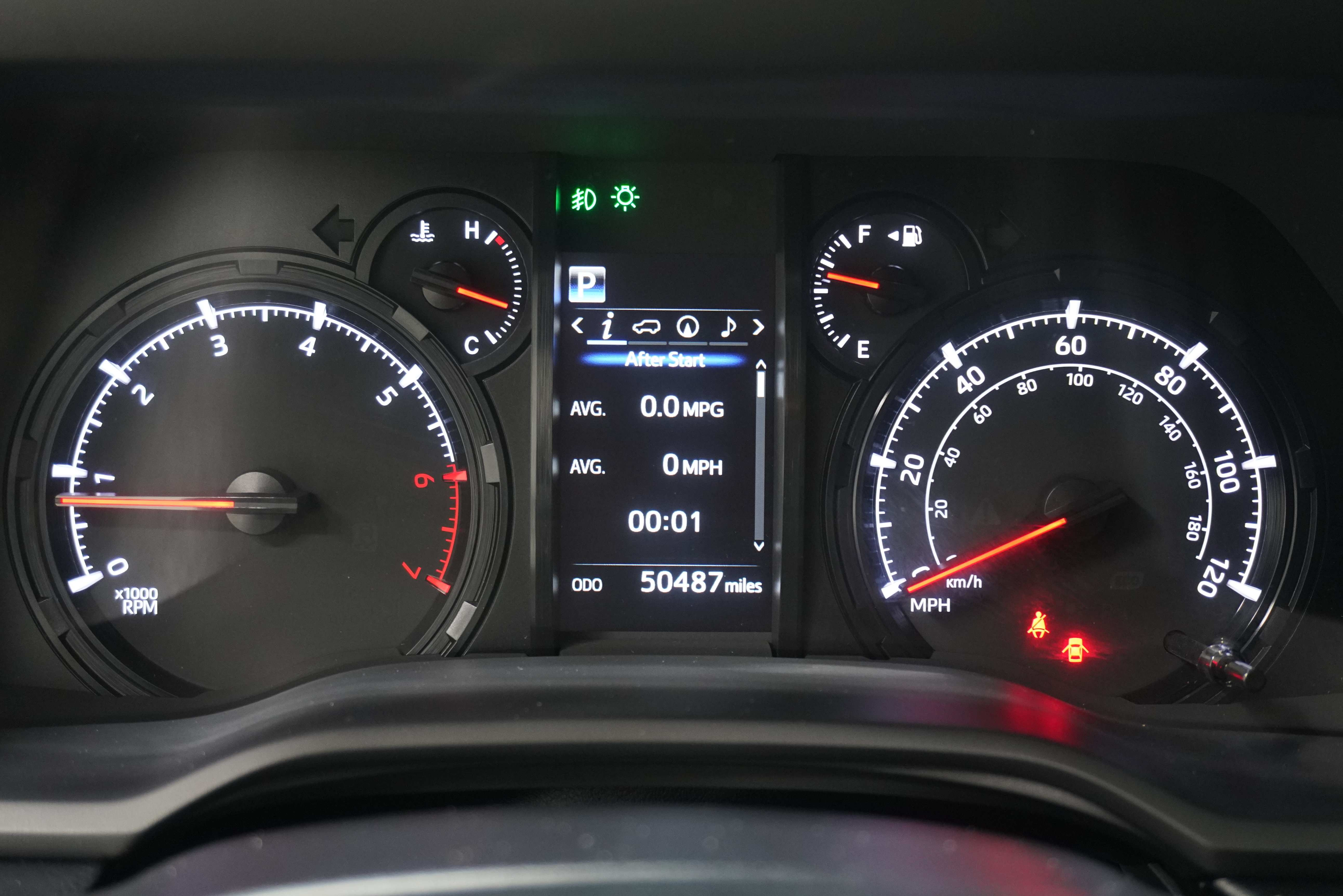 Used 2022 Toyota 4Runner SR5 Premium w/ Moonroof Package RWD image 18