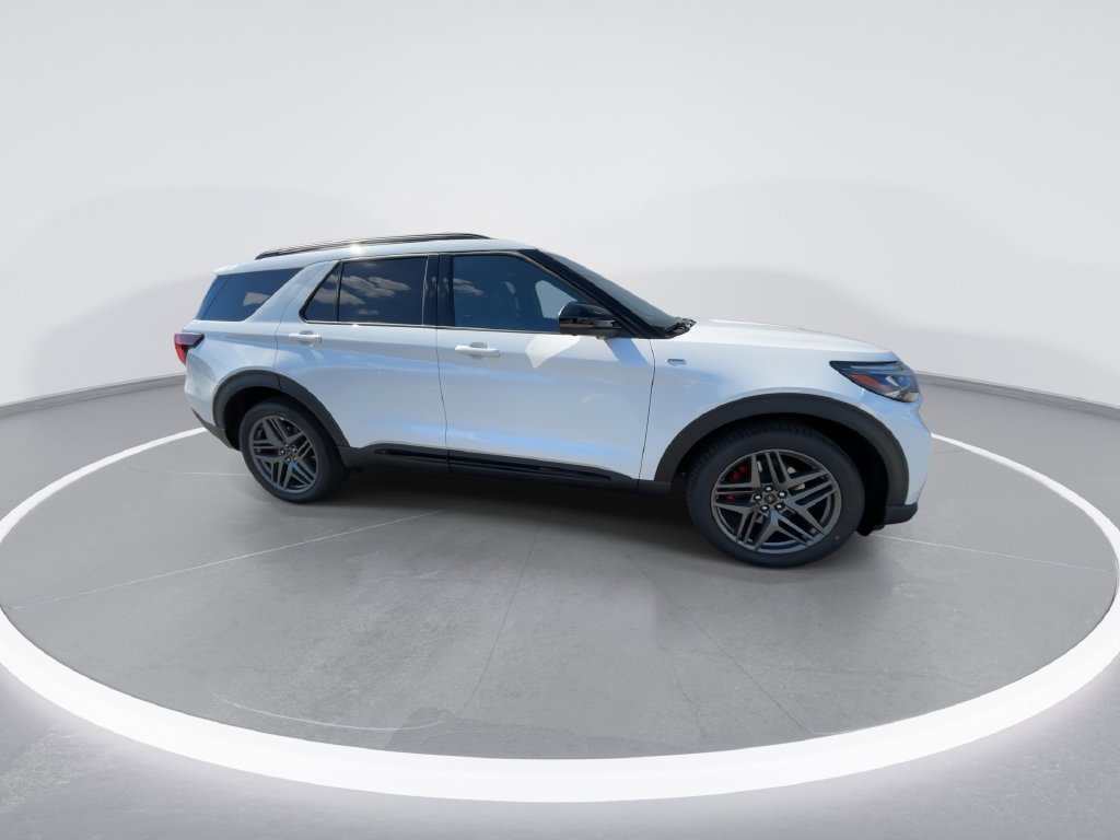 New 2026 Ford Explorer ST-Line w/ ST-Line Street Pack RWD image 9