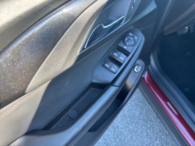 Used 2022 Chevrolet TrailBlazer RS w/ Sun and Liftgate Package image 11