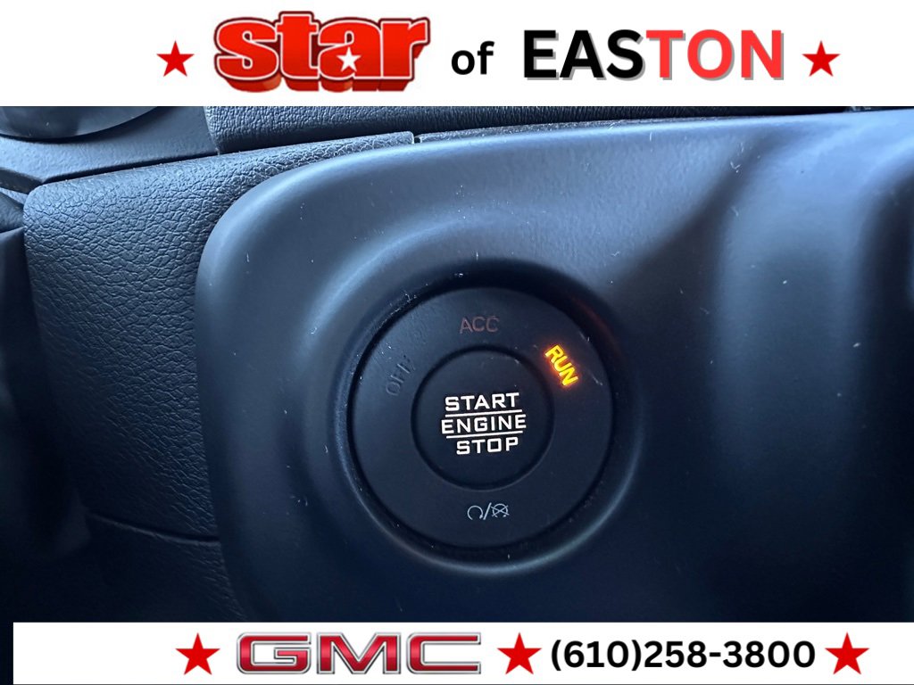 Used 2022 Jeep Wrangler Unlimited Sahara w/ Cold Weather Group image 34