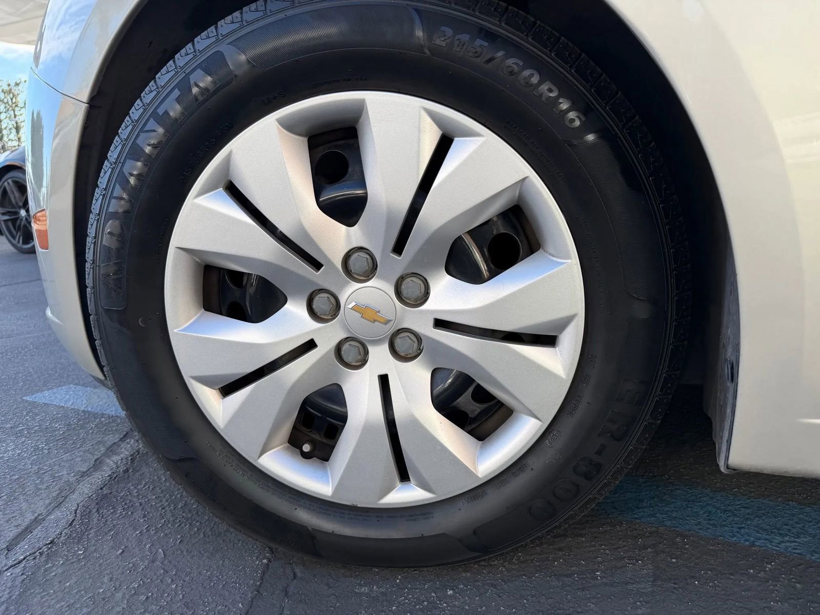 Used 2014 Chevrolet Cruze LS image 42