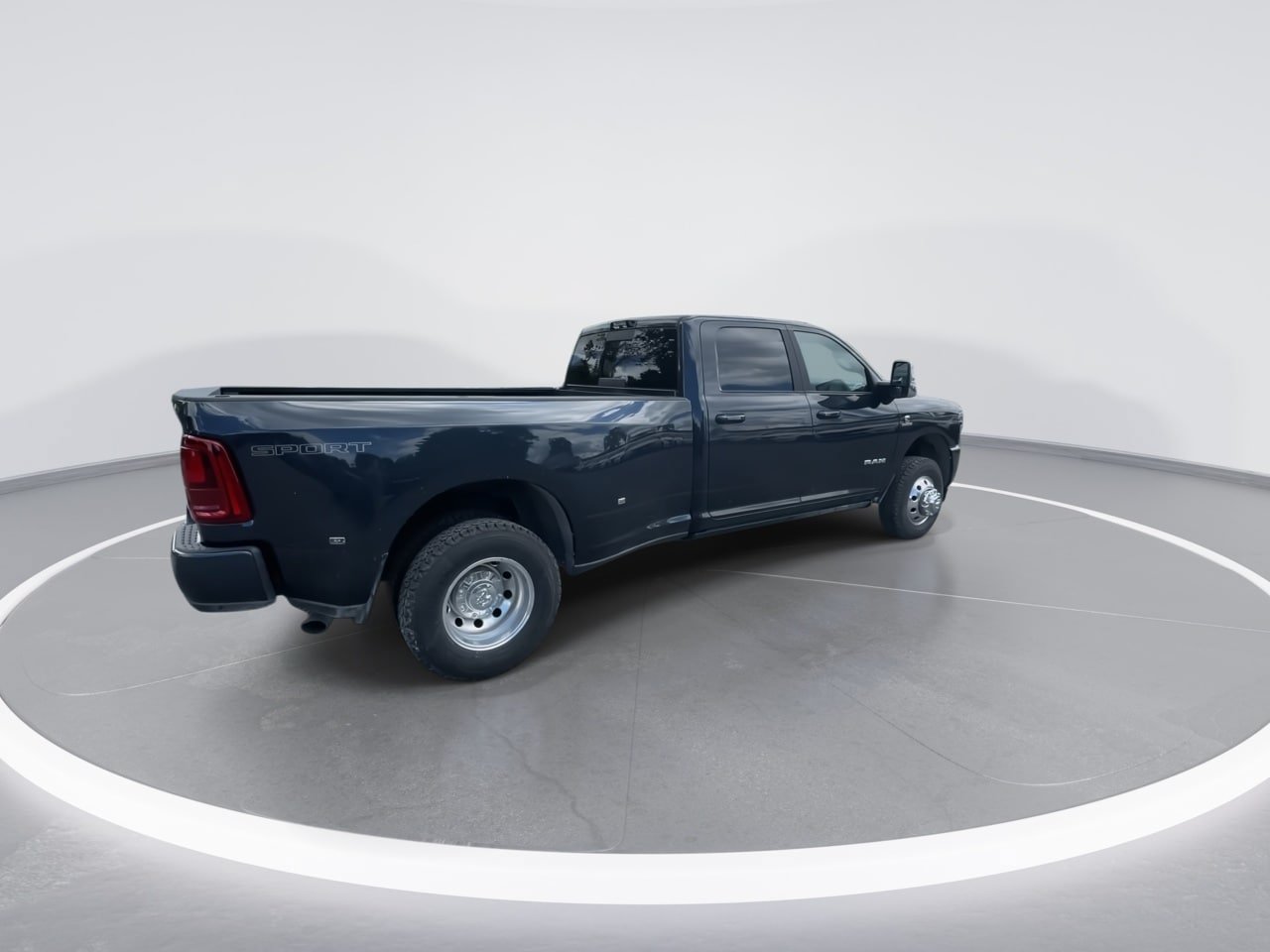 New 2026 RAM 3500 Laramie AWD/4WD image 8