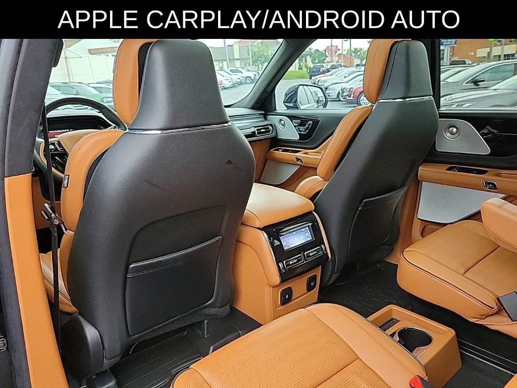 Used 2024 Lincoln Aviator Black Label AWD/4WD image 13