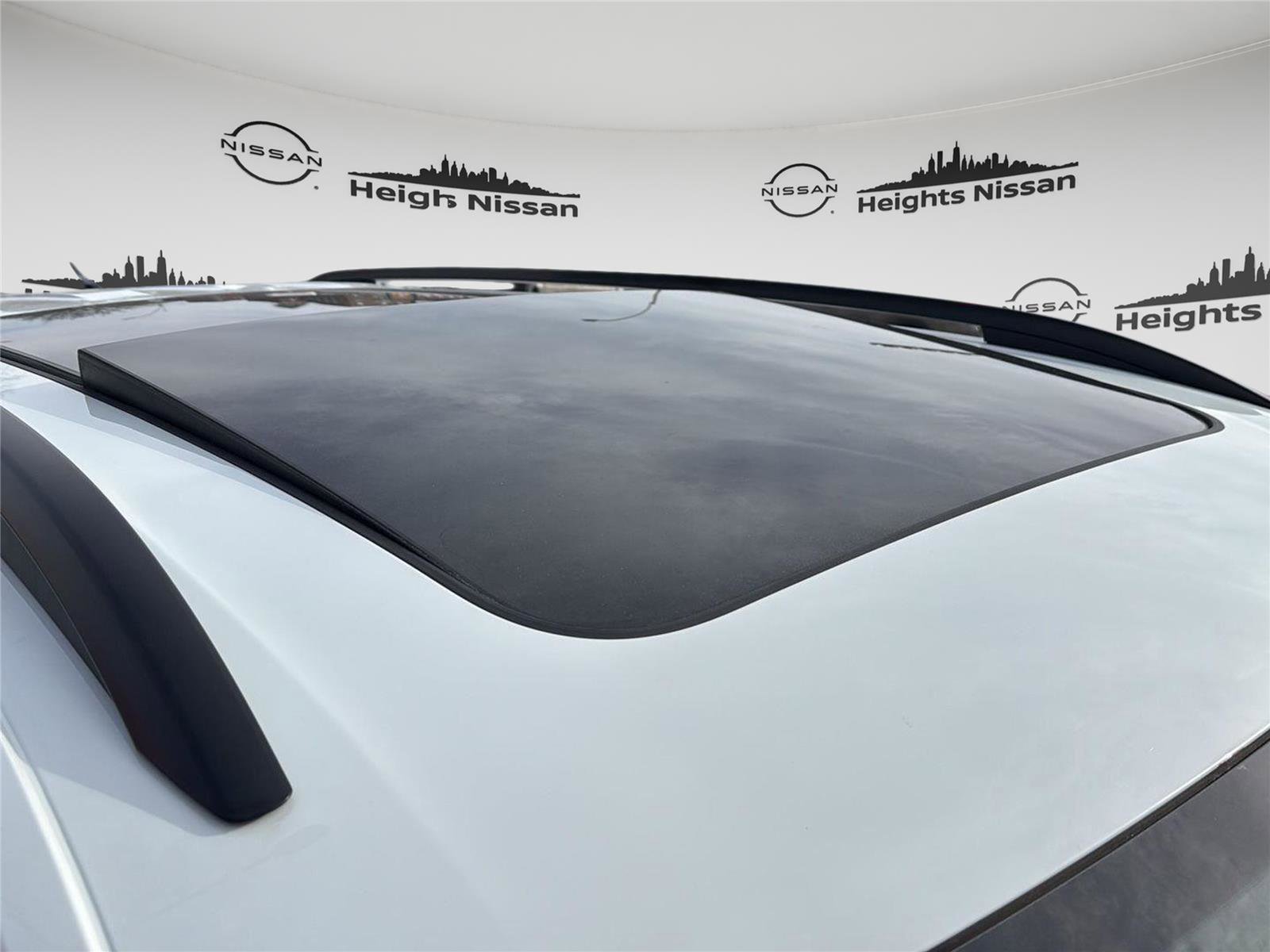 Used 2024 Volkswagen Atlas SE image 38