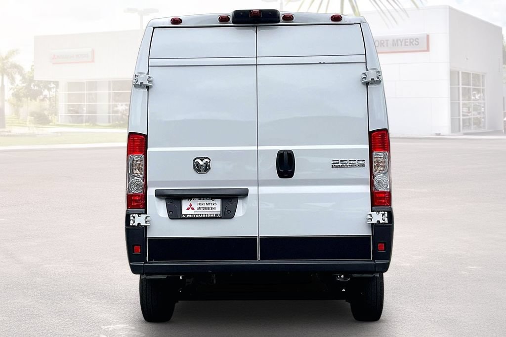Used 2025 RAM ProMaster 3500 w/ Convenience Group FWD image 15