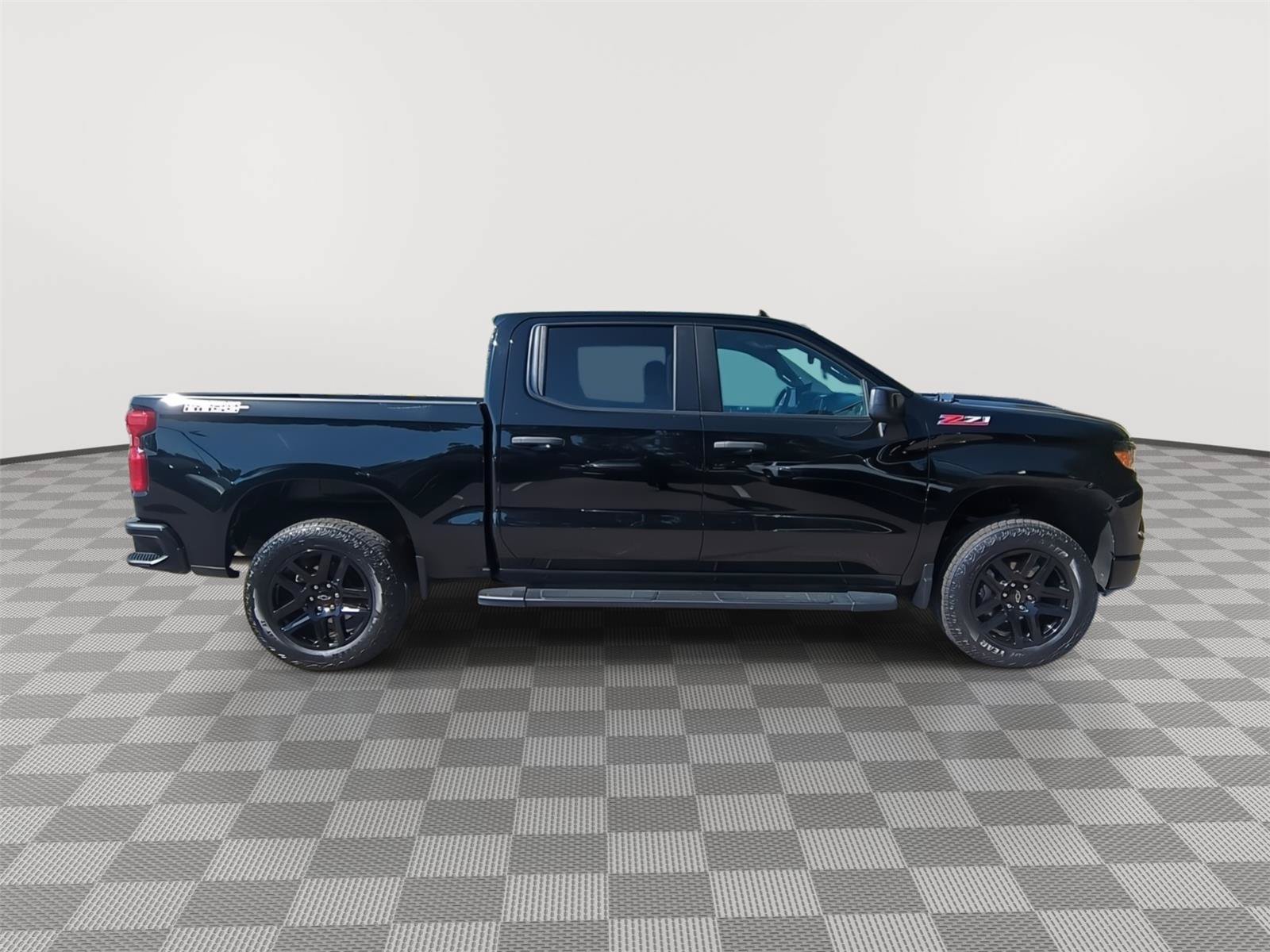 Used 2024 Chevrolet Silverado 1500 Custom Trail Boss AWD/4WD image 6