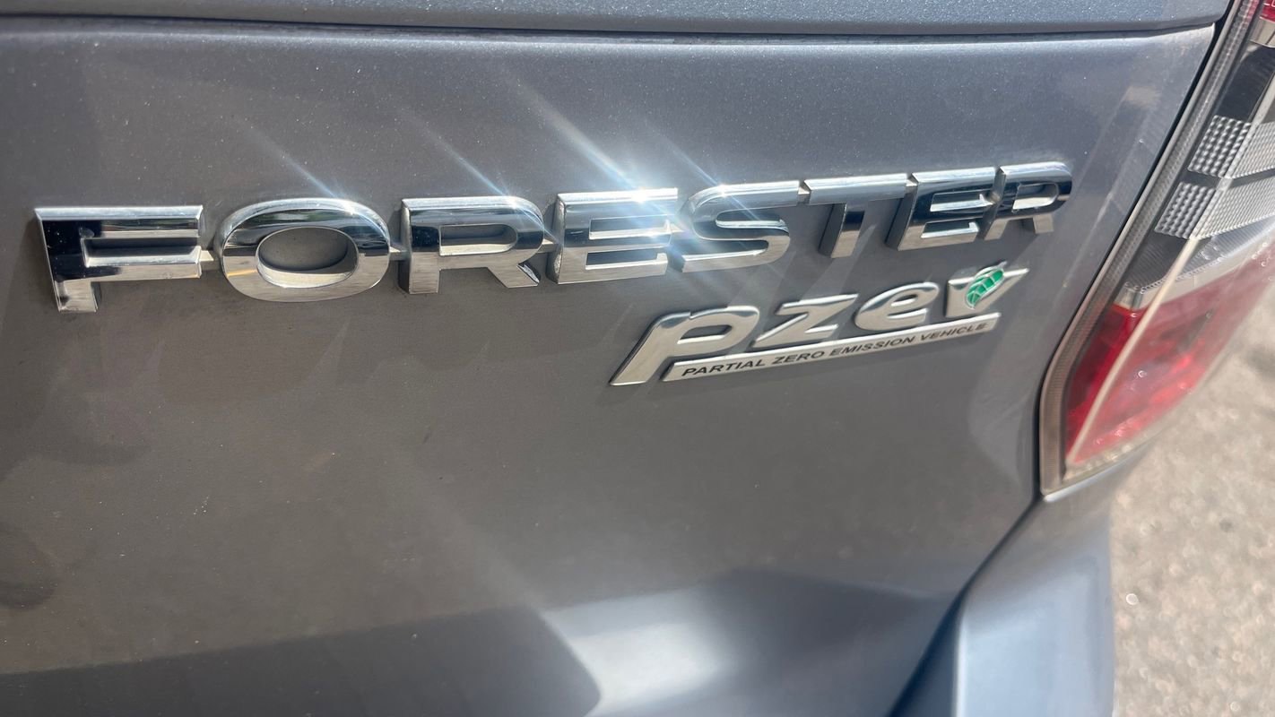 Used 2016 Subaru Forester 2.5i Limited w/ Popular Package #1 AWD/4WD image 24