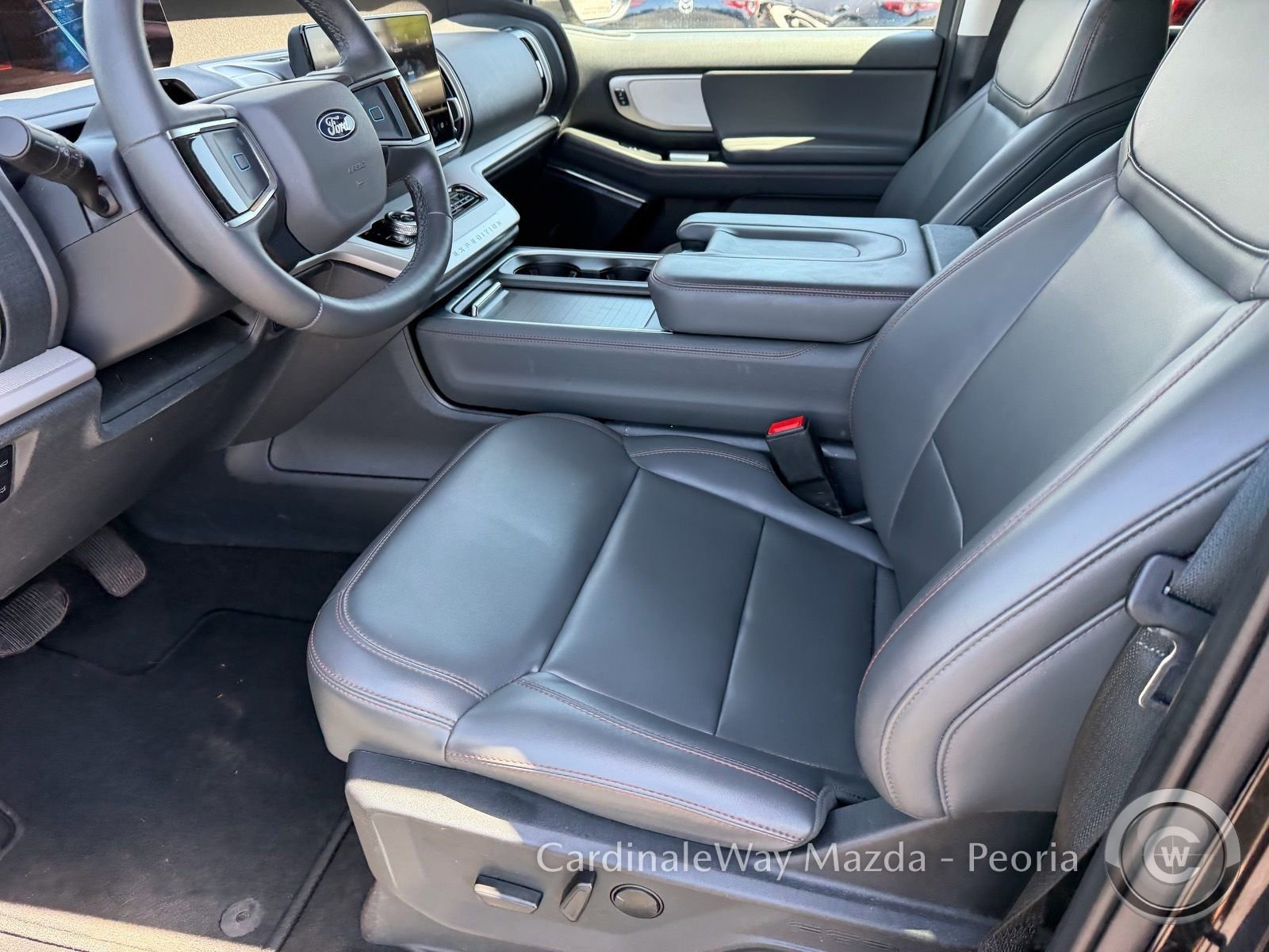 Used 2025 Ford Expedition Max Active AWD/4WD image 24
