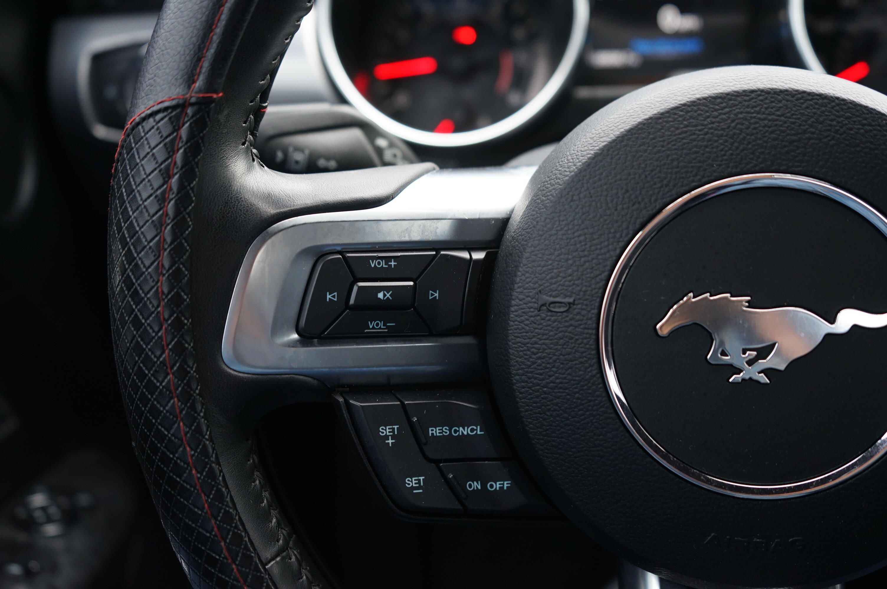 Used 2022 Ford Mustang GT RWD image 20