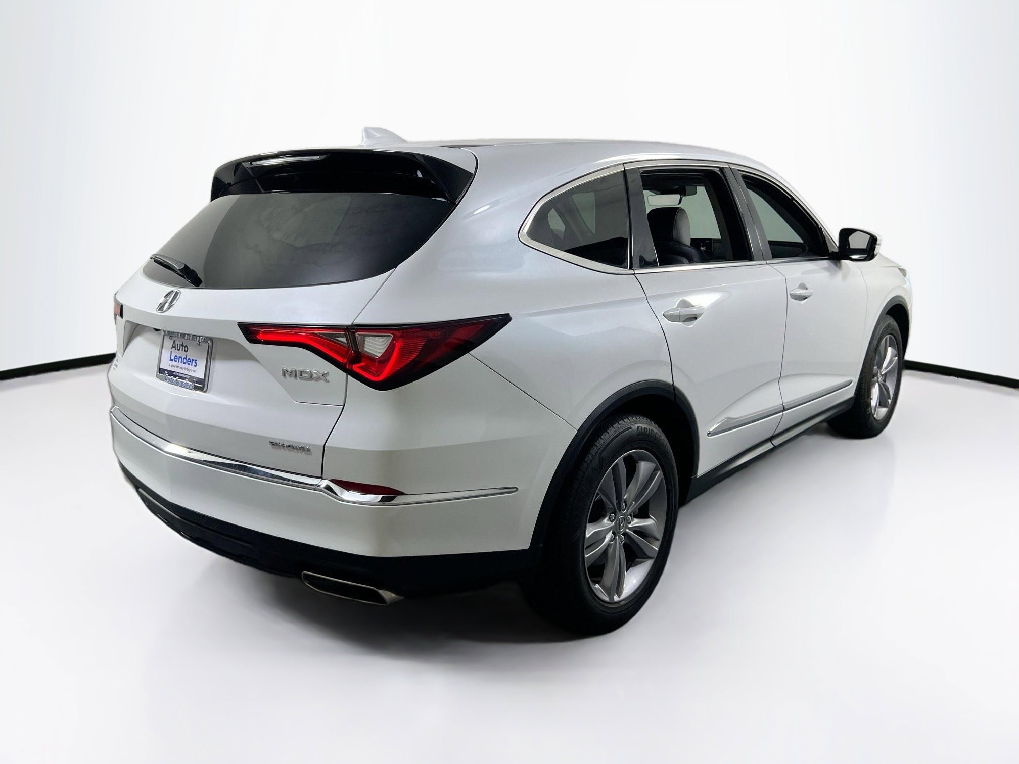 Used 2023 Acura MDX SH-AWD image 5
