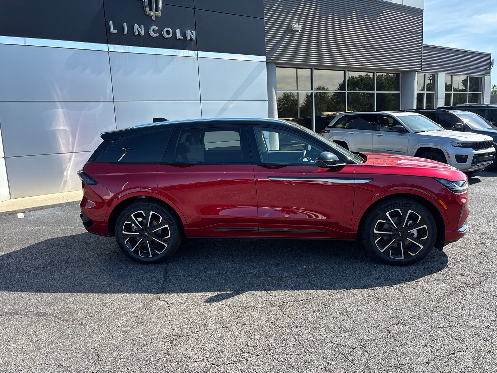 New 2026 Lincoln Nautilus Reserve AWD/4WD image 8