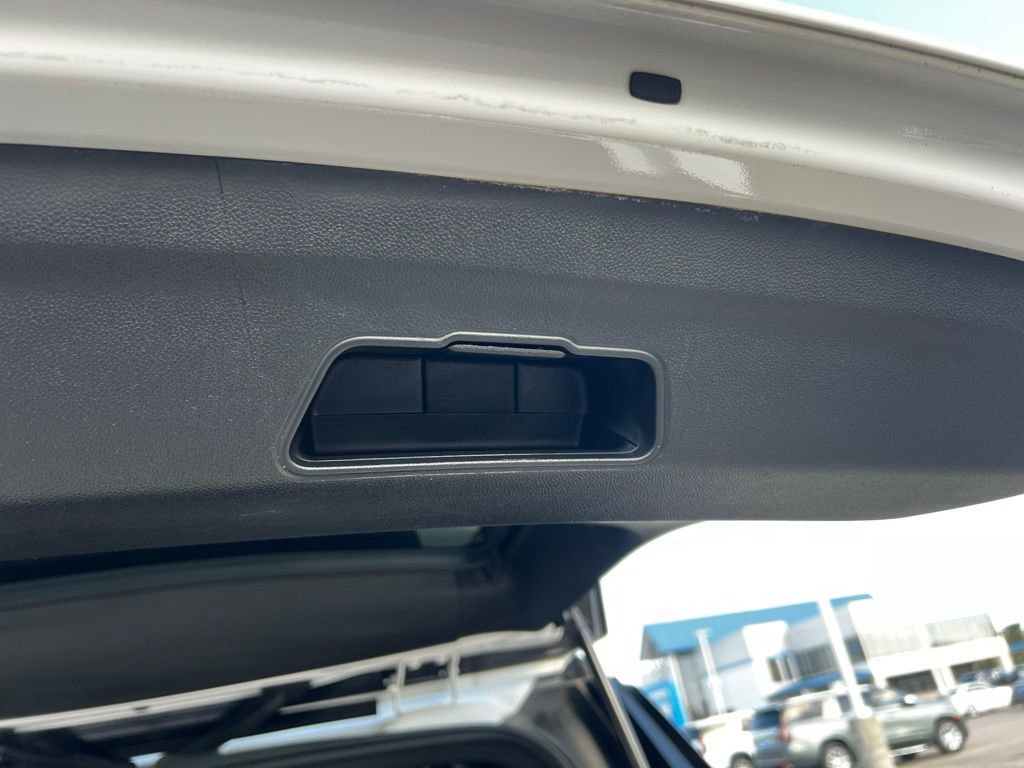 Used 2022 Chevrolet Tahoe LS w/ Driver Alert Package image 93