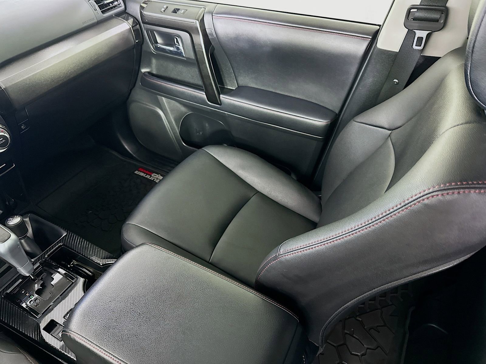 Used 2022 Toyota 4Runner TRD Pro AWD/4WD image 25