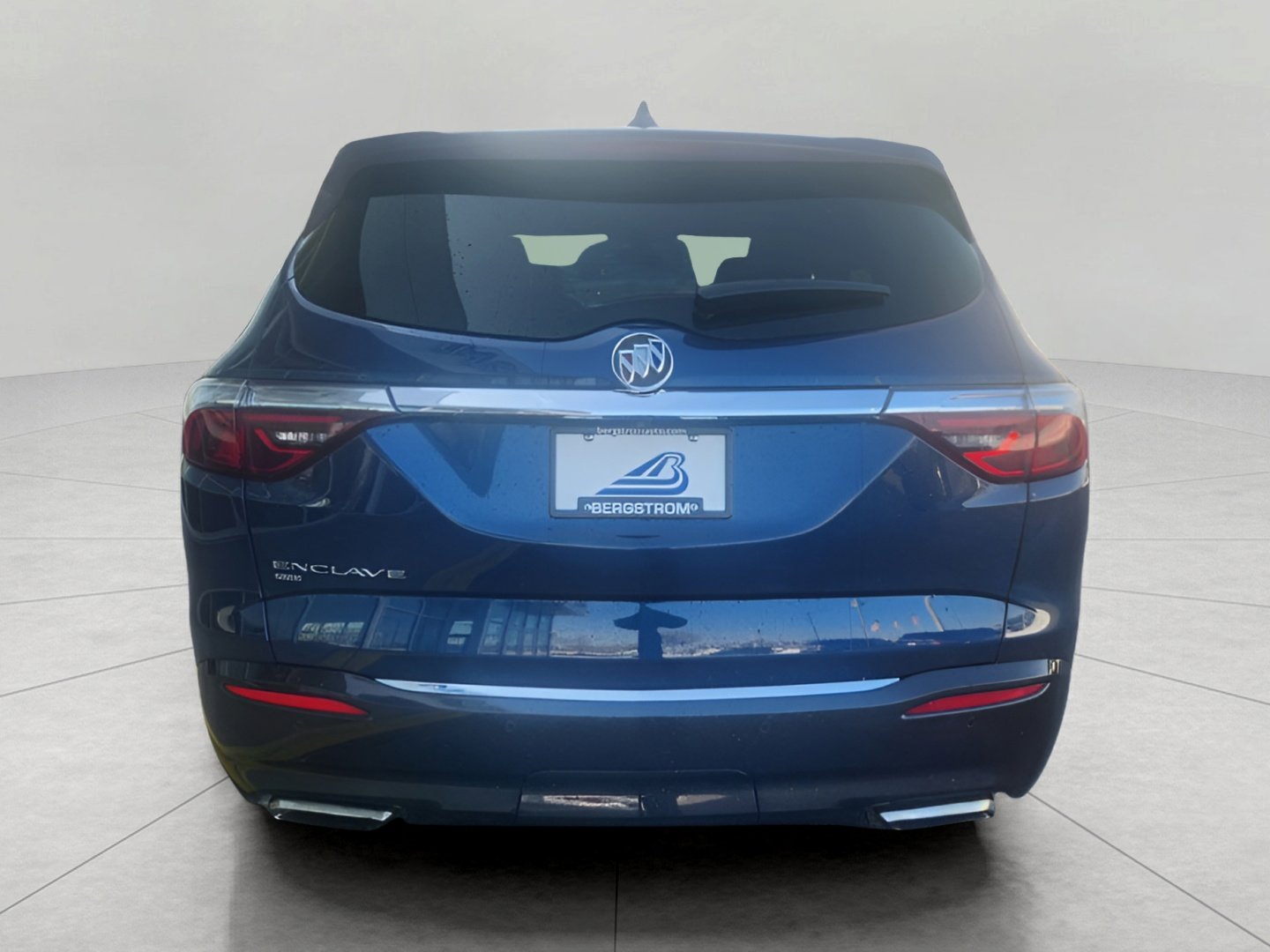 Used 2023 Buick Enclave Essence w/ Trailering Package, 5000 lbs. image 7