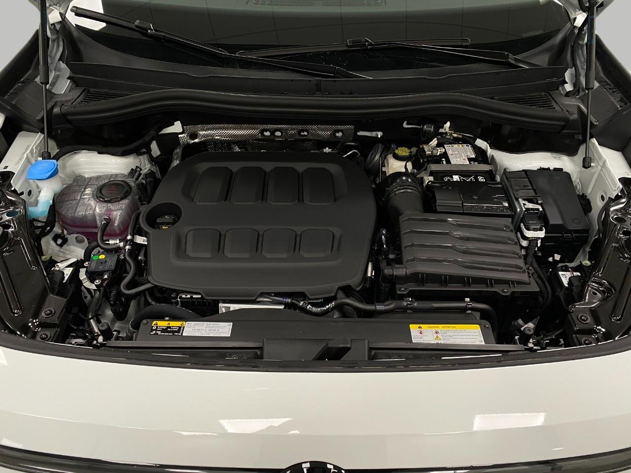 New 2026 Volkswagen Tiguan SE image 11