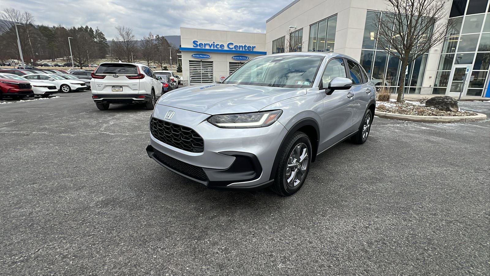 New 2026 Honda HR-V LX image 8