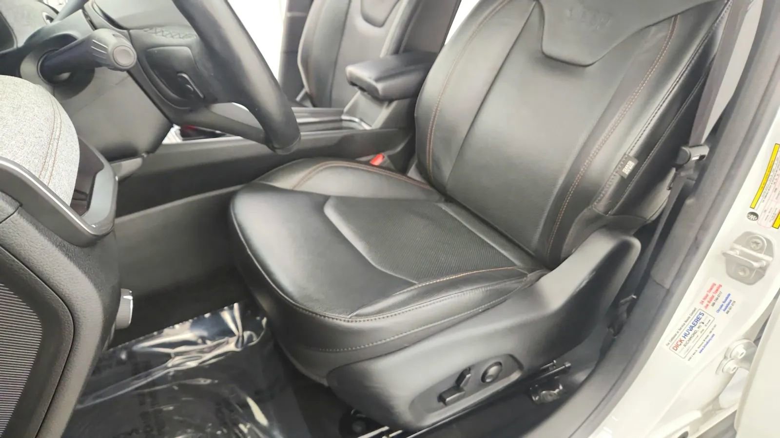 Used 2022 Jeep Compass Latitude image 23