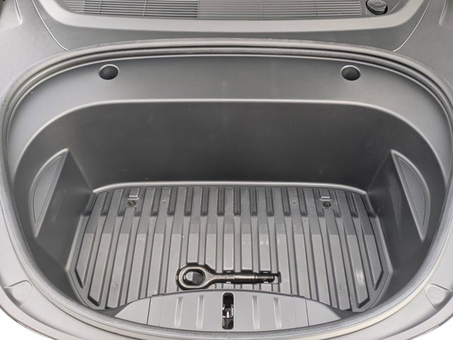 Used 2021 Tesla Model 3 Standard Range Plus image 24