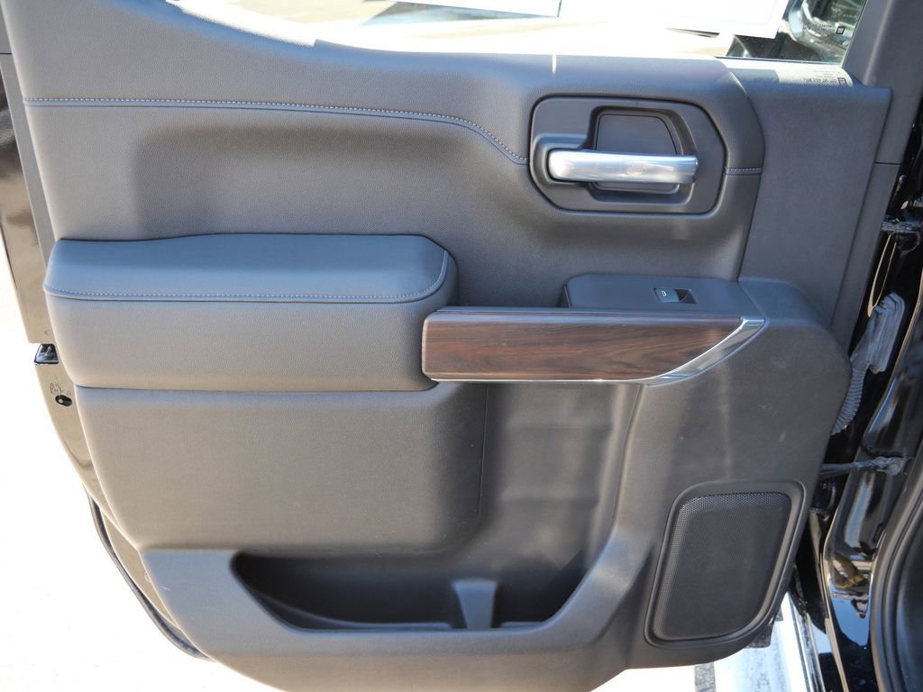 Used 2021 GMC Sierra 1500 SLT w/ SLT Convenience Package image 24