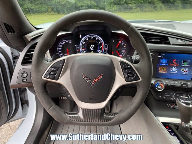 Used 2019 Chevrolet Corvette Stingray Coupe RWD image 21