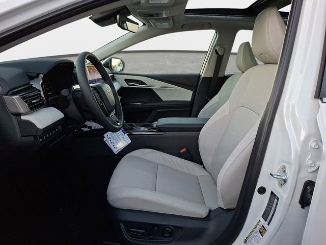 New 2026 Toyota Camry XLE w/ Premium Plus Package image 8