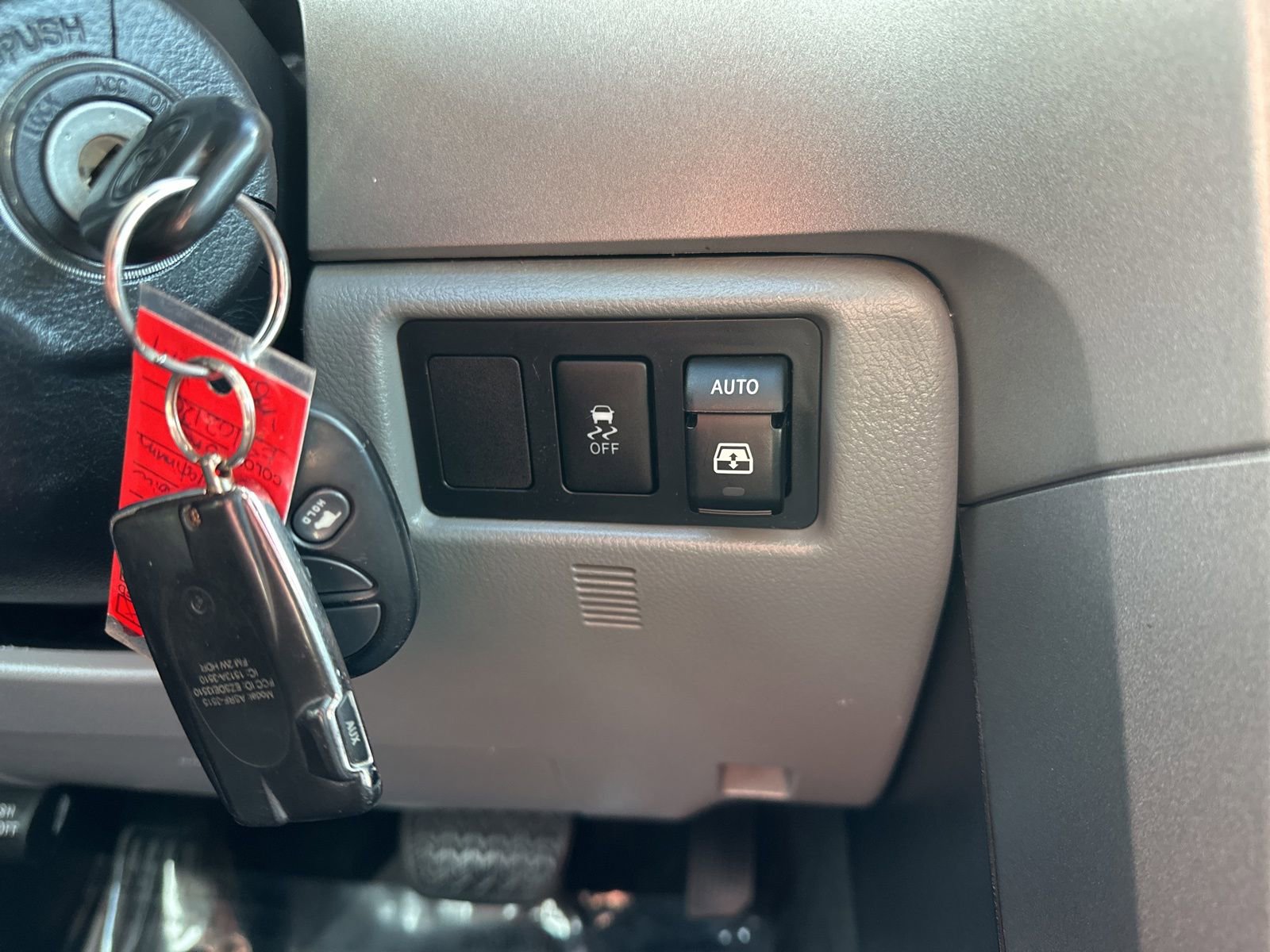 Used 2014 Toyota Sequoia Platinum AWD/4WD image 69