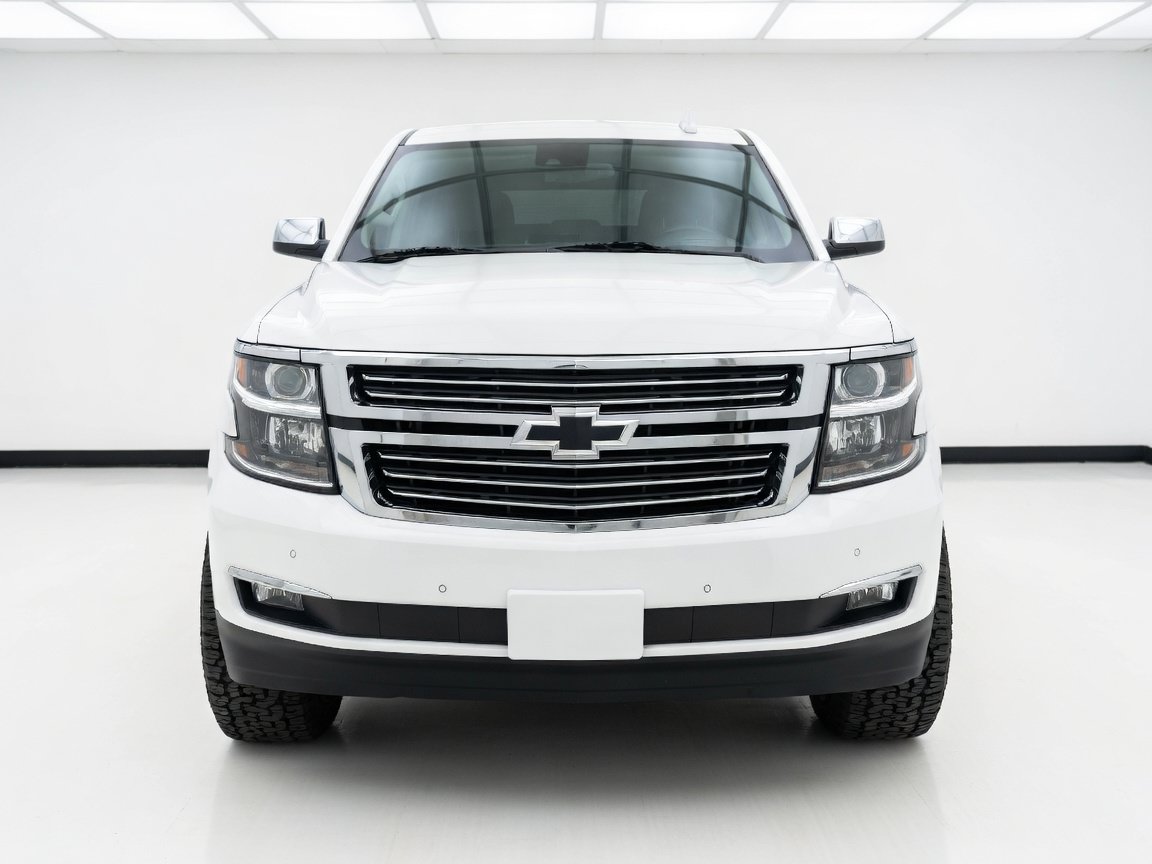 Used 2017 Chevrolet Suburban Premier AWD/4WD image 2