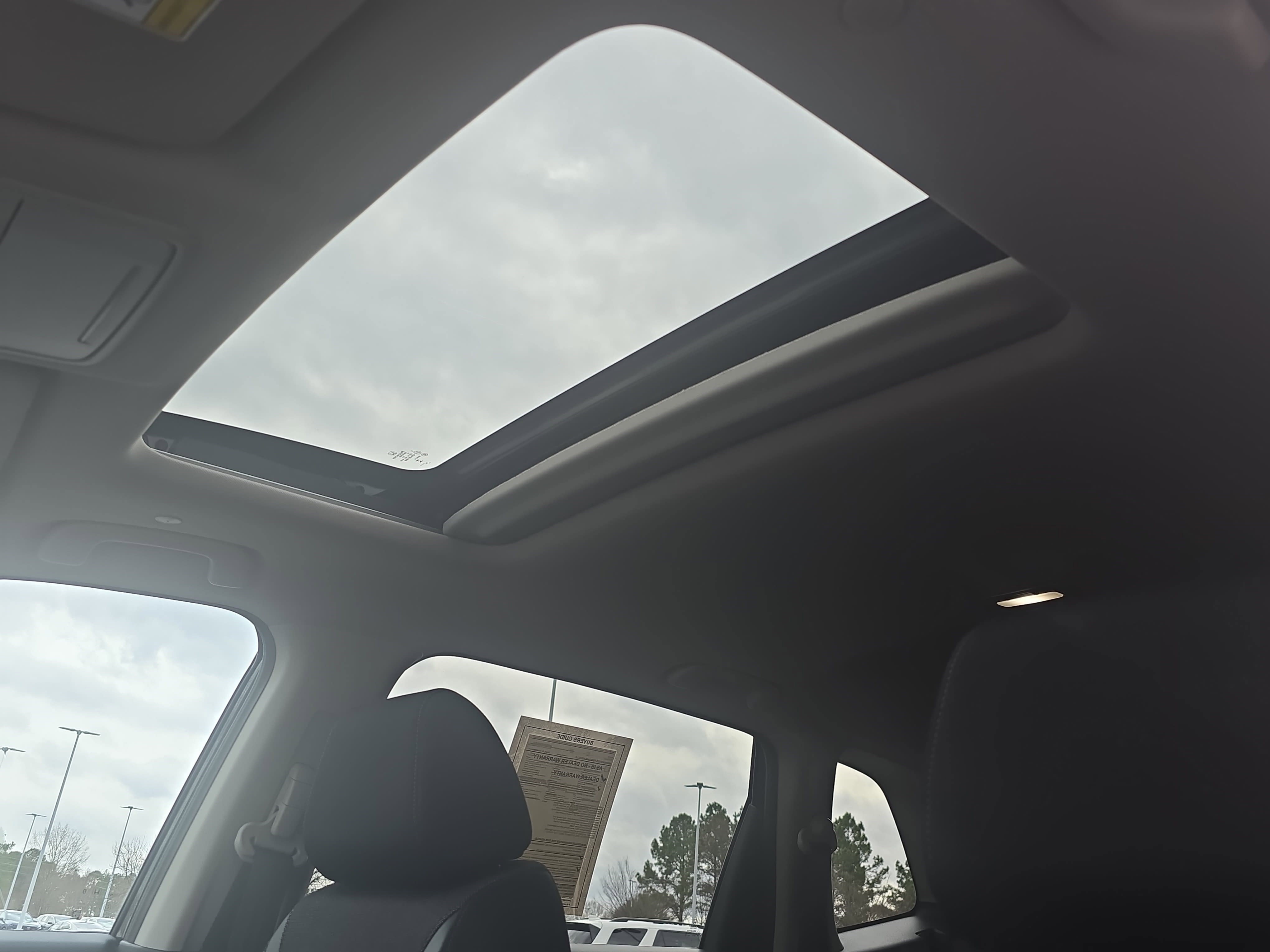 Used 2025 Honda CR-V EX image 29