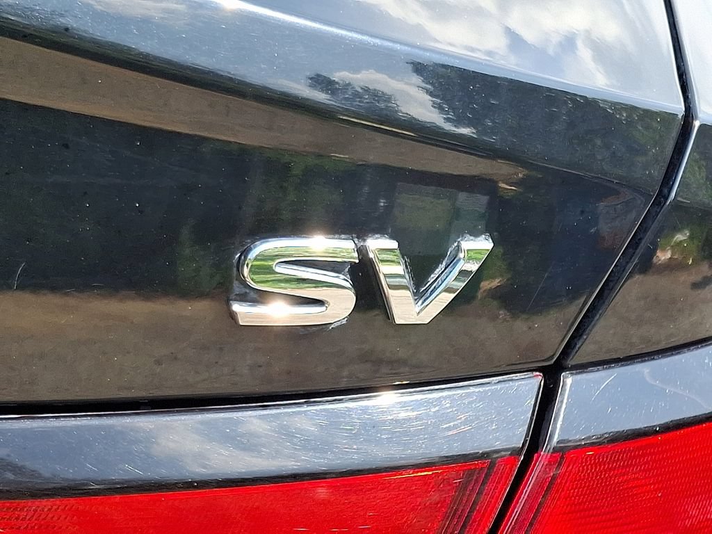 Used 2021 Nissan Versa SV FWD image 30