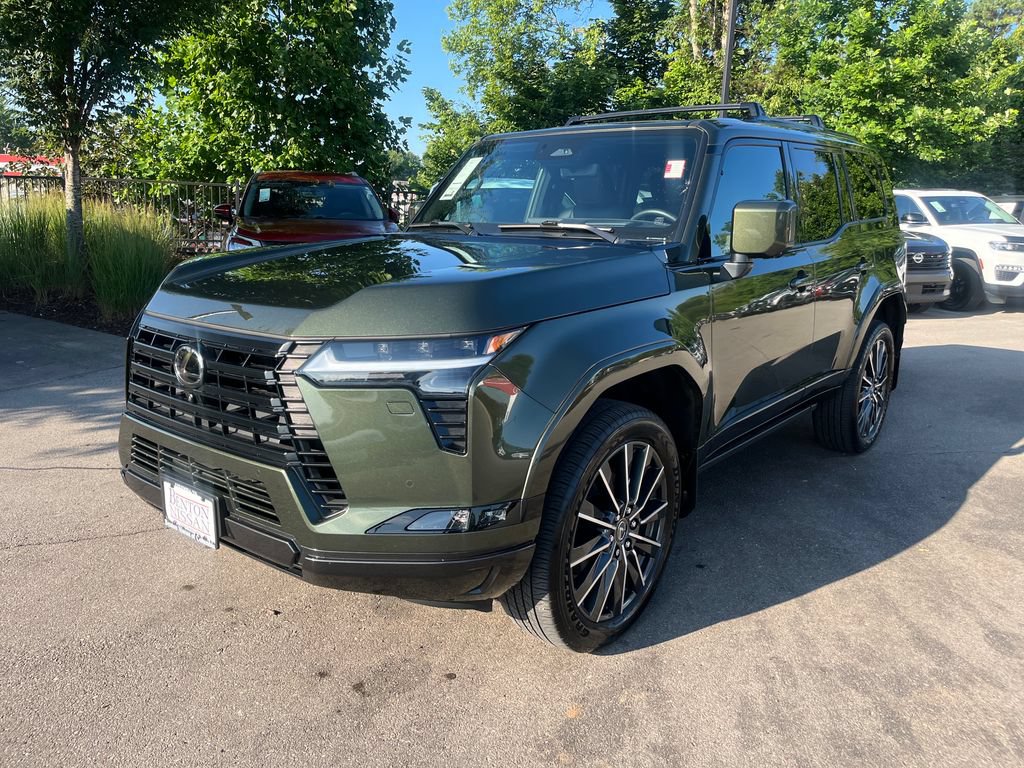 Used 2025 Lexus GX 550 w/ Accessory Package (2T) AWD/4WD video 3